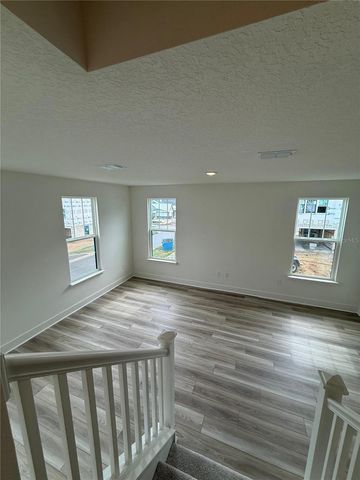 15027 GROVESIDE ROAD, Winter Garden, FL 34787