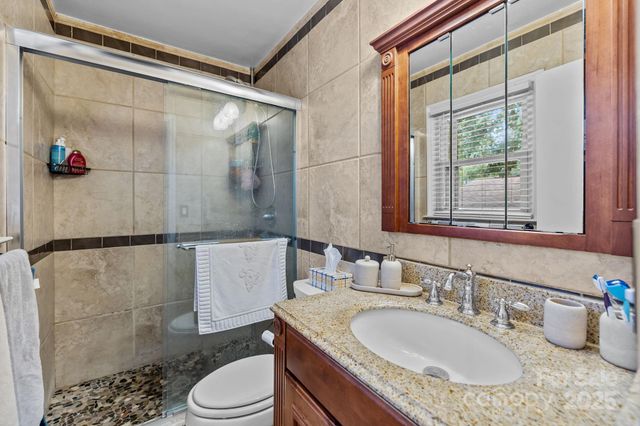 7300 Starvalley Drive, Charlotte, NC 28210