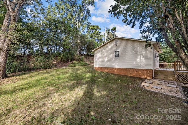 7300 Starvalley Drive, Charlotte, NC 28210