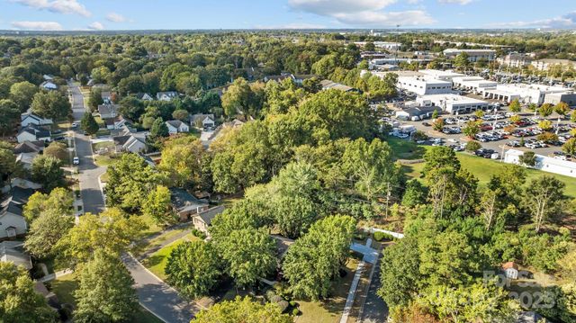 7300 Starvalley Drive, Charlotte, NC 28210
