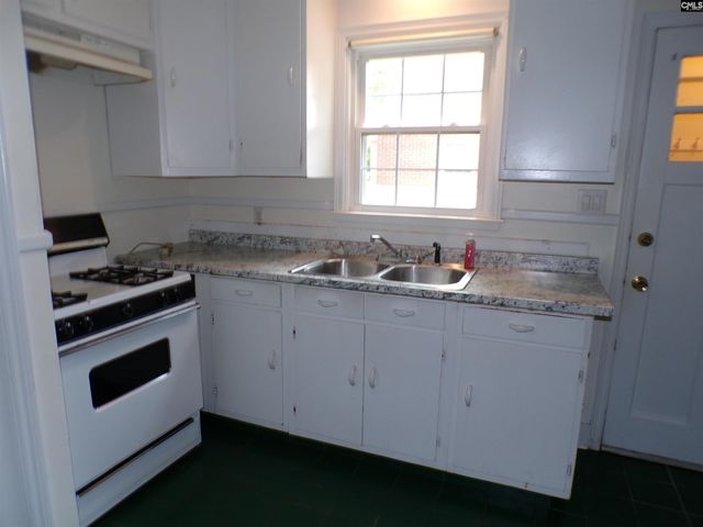 116 Davis Street, Bishopville, SC 29010