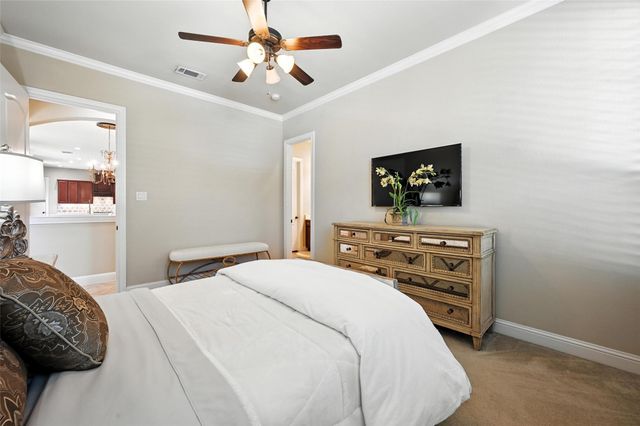 218 Wallington Way, Lewisville, TX 75067