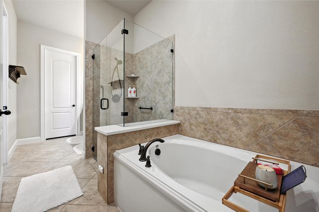 218 Wallington Way, Lewisville, TX 75067