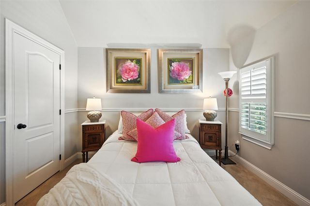 218 Wallington Way, Lewisville, TX 75067