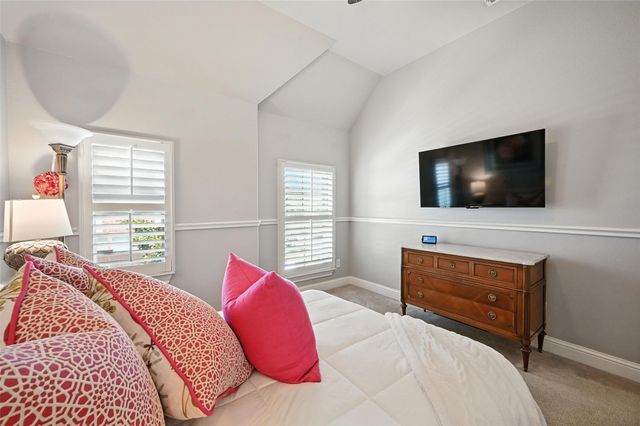 218 Wallington Way, Lewisville, TX 75067