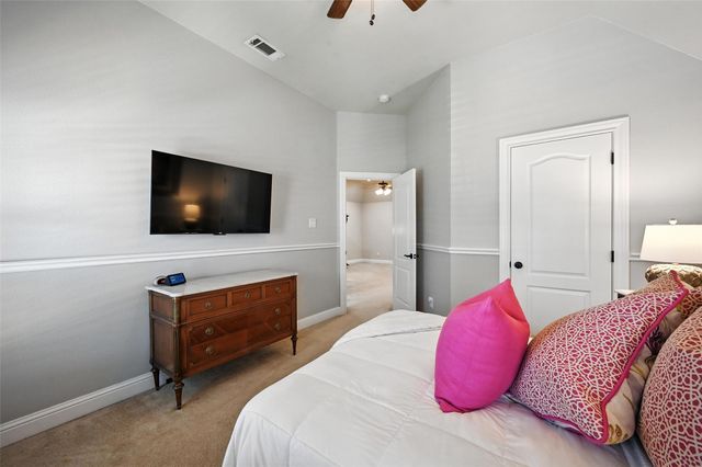 218 Wallington Way, Lewisville, TX 75067