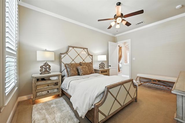 218 Wallington Way, Lewisville, TX 75067