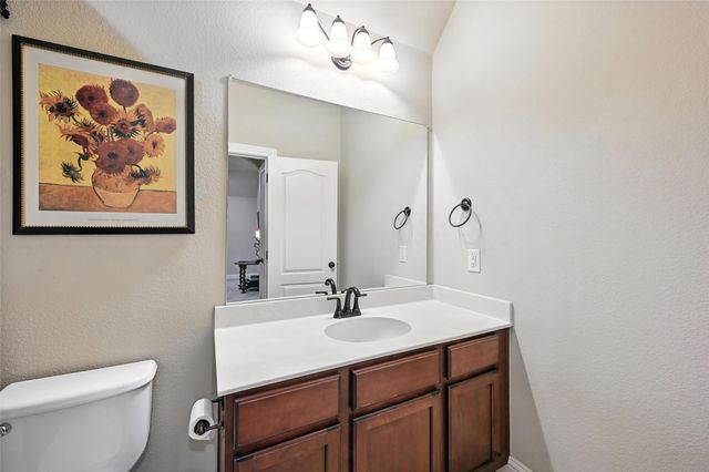 218 Wallington Way, Lewisville, TX 75067