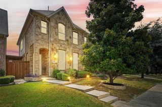 218 Wallington Way, Lewisville, TX 75067