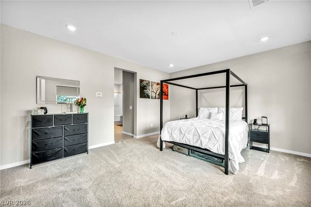 6618 North Palmer Estates Street, North Las Vegas, NV 89086