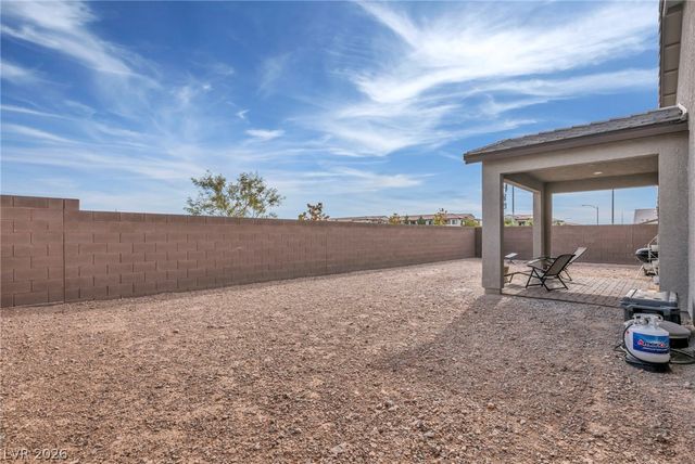 6618 North Palmer Estates Street, North Las Vegas, NV 89086