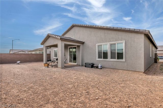 6618 North Palmer Estates Street, North Las Vegas, NV 89086