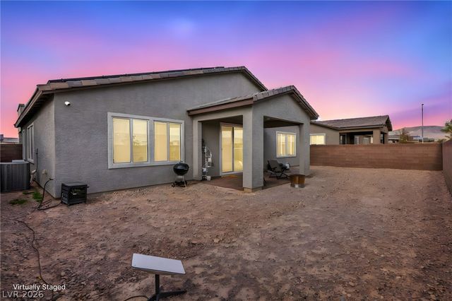 6618 North Palmer Estates Street, North Las Vegas, NV 89086