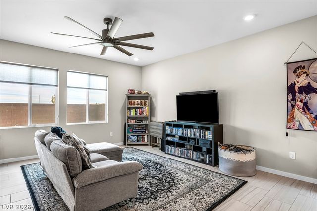 6618 North Palmer Estates Street, North Las Vegas, NV 89086