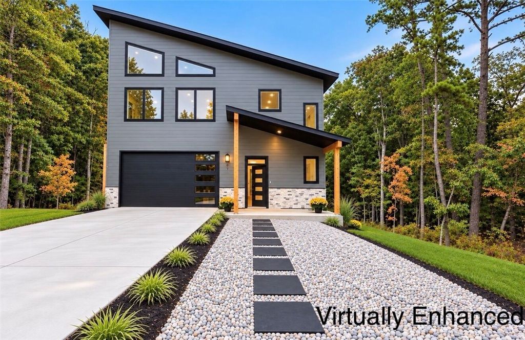 9 Abbotsley Lane, Bella Vista, AR 72714
