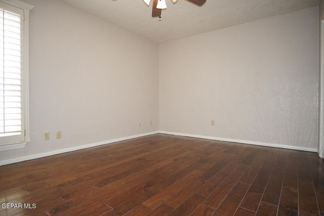 4433 N Stanton Street 212, El Paso, TX 79902