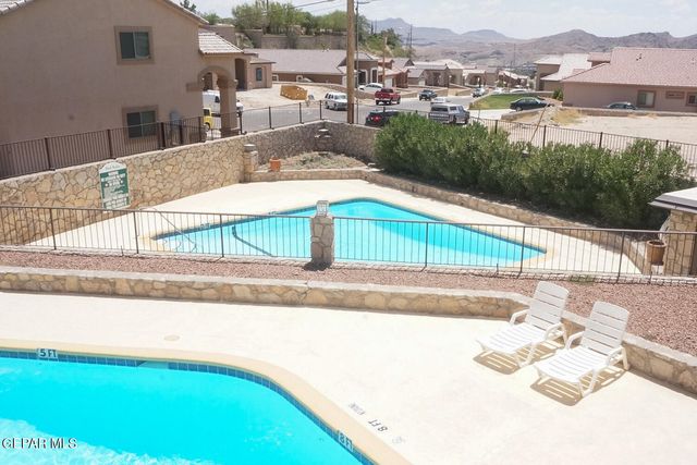 4433 N Stanton Street 212, El Paso, TX 79902