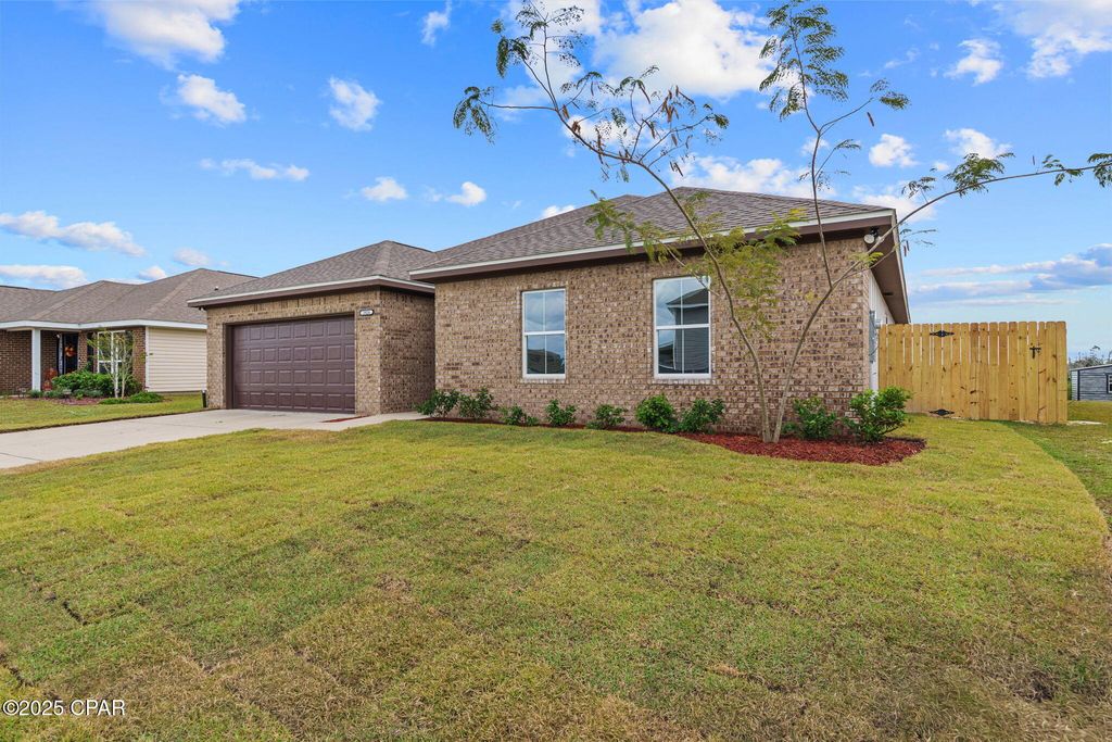 3926 Whitehead Boulevard, Panama City, FL 32404