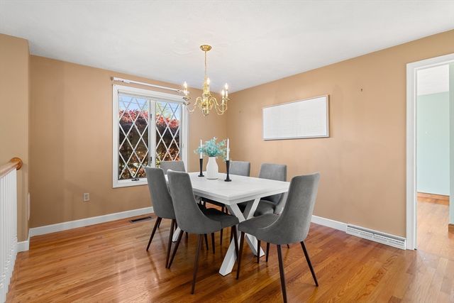 14 Eugene Rd, Burlington, MA 01803