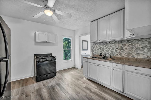 432 S Linden Avenue, Alliance, OH 44601