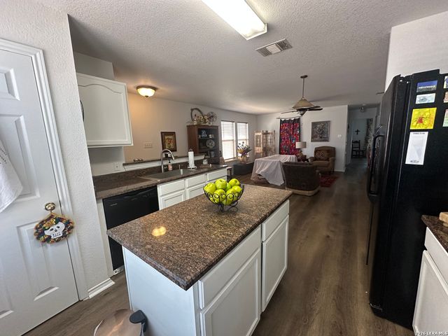 2014 Mission Eagle, San Antonio, TX 78223