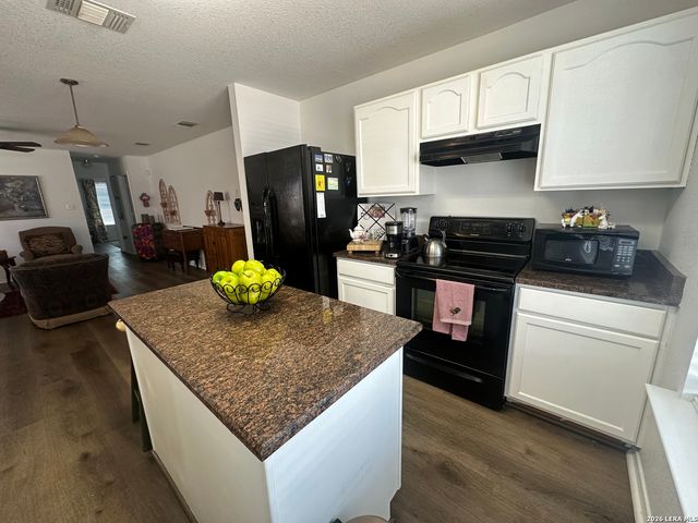 2014 Mission Eagle, San Antonio, TX 78223