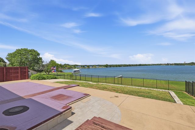 3009 Sunrise Drive, Rowlett, TX 75088