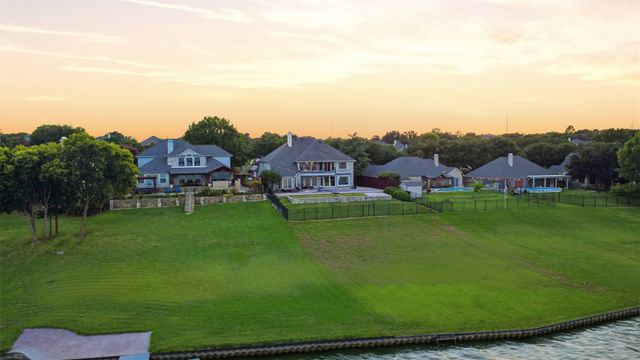 3009 Sunrise Drive, Rowlett, TX 75088