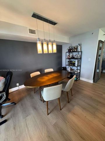 4000 Towerside Ter 1901, Miami, FL 33138