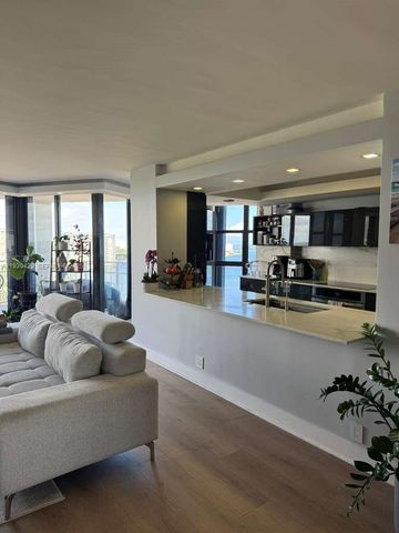 4000 Towerside Ter 1901, Miami, FL 33138