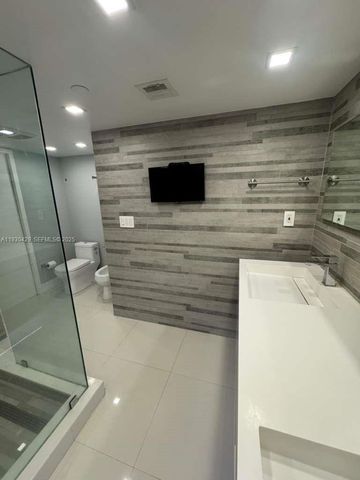 4000 Towerside Ter 1901, Miami, FL 33138