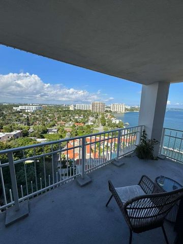 4000 Towerside Ter 1901, Miami, FL 33138