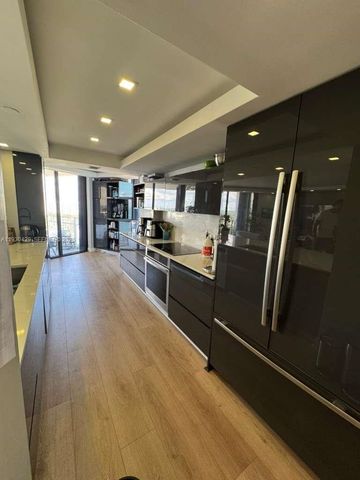 4000 Towerside Ter 1901, Miami, FL 33138