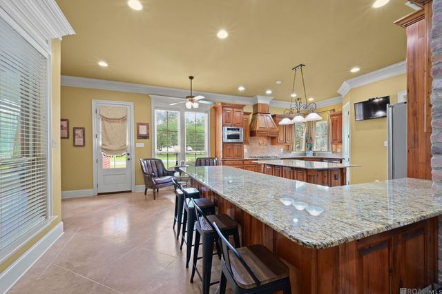 23247 Greenwell Springs Rd, Greenwell Springs, LA 70739