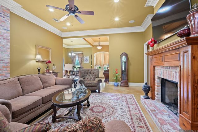 23247 Greenwell Springs Rd, Greenwell Springs, LA 70739