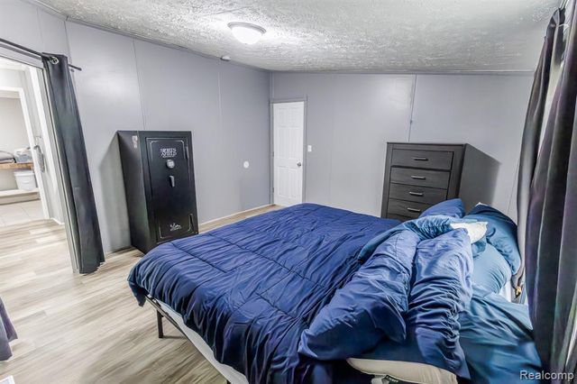 7280 N Bray Road, Mount Morris, MI 48458