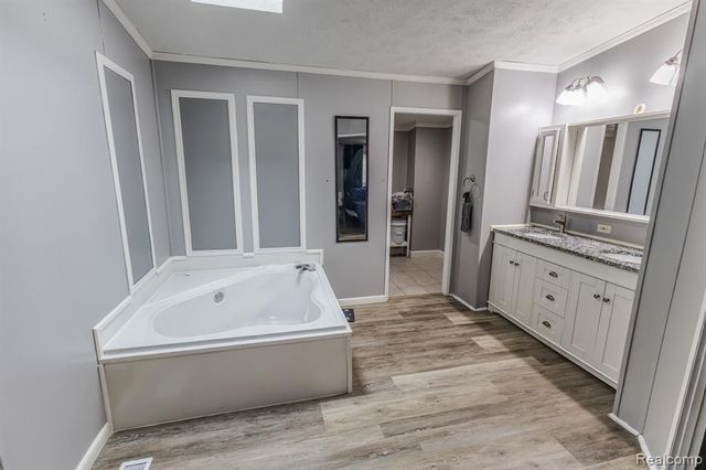 7280 N Bray Road, Mount Morris, MI 48458