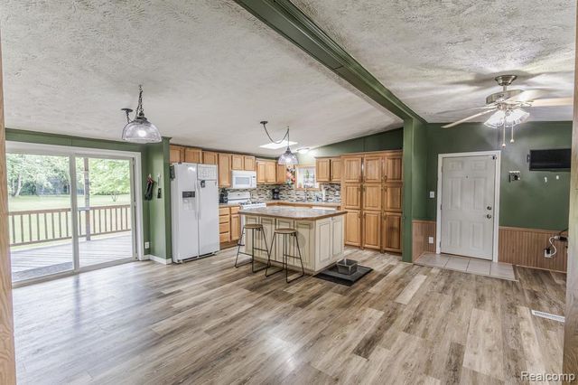 7280 N Bray Road, Mount Morris, MI 48458