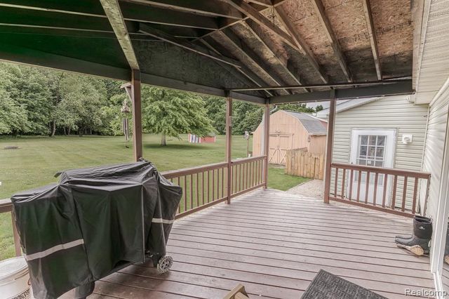 7280 N Bray Road, Mount Morris, MI 48458
