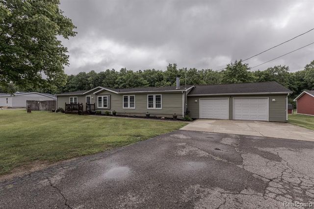 7280 N Bray Road, Mount Morris, MI 48458