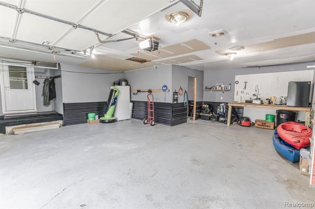 7280 N Bray Road, Mount Morris, MI 48458
