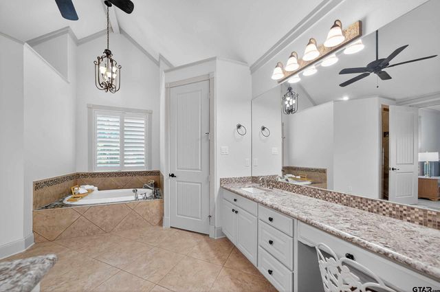 14052 Pine Overlook Dr., Flint, TX 75762