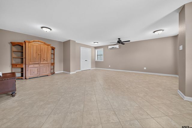 14052 Pine Overlook Dr., Flint, TX 75762