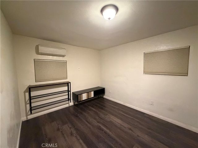 1008 W 17th, Los Angeles, CA 90015