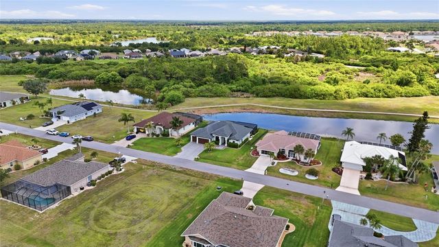 12894 SW PEMBROKE CIRCLE S, Lake Suzy, FL 34269