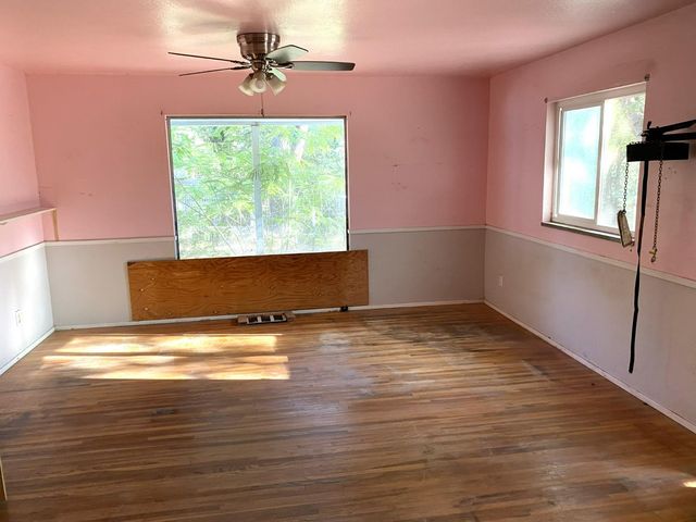 14405 Talking Pines Rd, Grass Valley, CA 95945