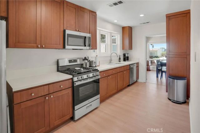 4239 W 59th, Los Angeles, CA 90043