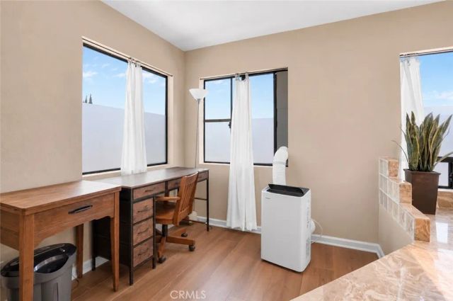4239 W 59th, Los Angeles, CA 90043
