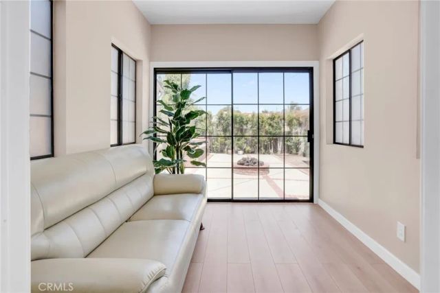 4239 W 59th, Los Angeles, CA 90043
