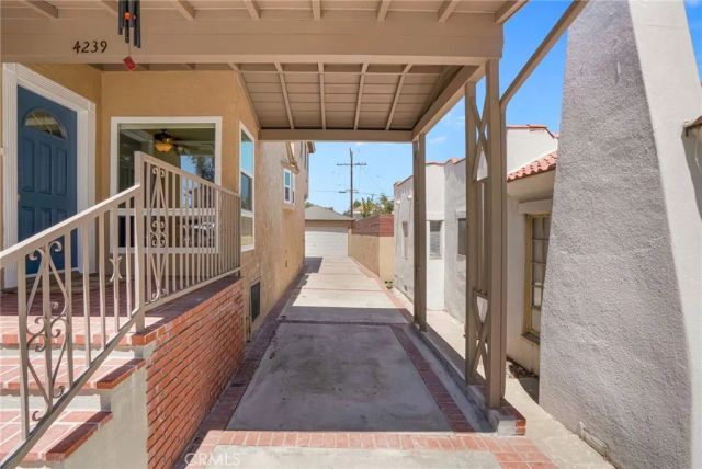 4239 W 59th, Los Angeles, CA 90043
